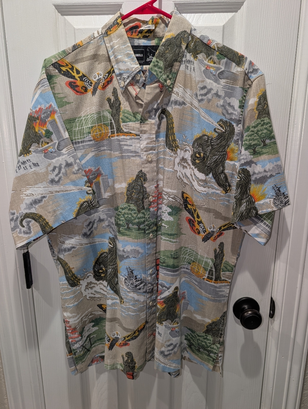 Reyn Spooner Godzilla Men's Short-Sleeve Tropical Print Button-Up Shirt - Multi